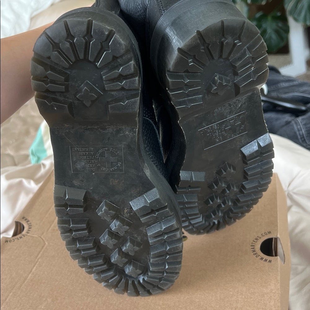 Dr Martens Sinclair Quad Boots - Picture 4 of 5